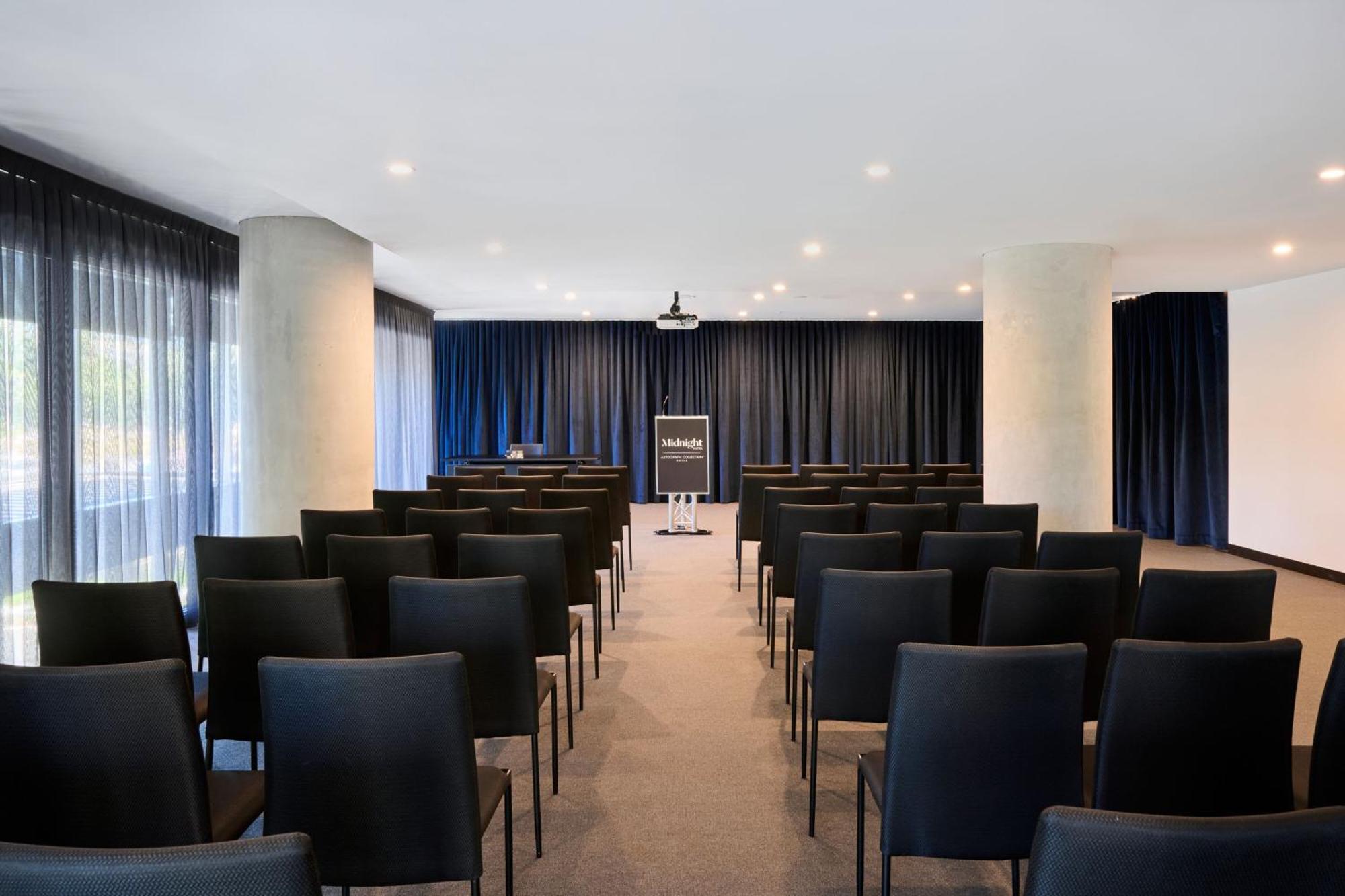 Midnight Hotel, Autograph Collection Canberra Exterior foto The Auditorium